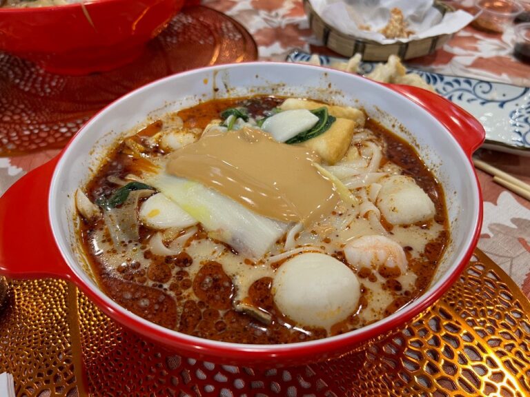Build Your Own Hot Pot at Tanghuo Kungfu Malatang