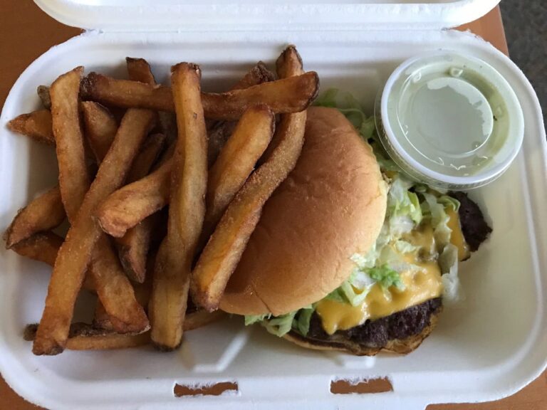 Friday Food Bites: Preston's opens at Little Grand Market, Si Senor hosts Arepas Craft