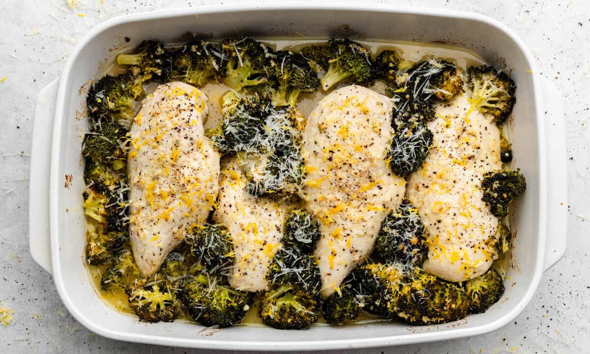 Lemon Garlic Chicken Broccoli Bake