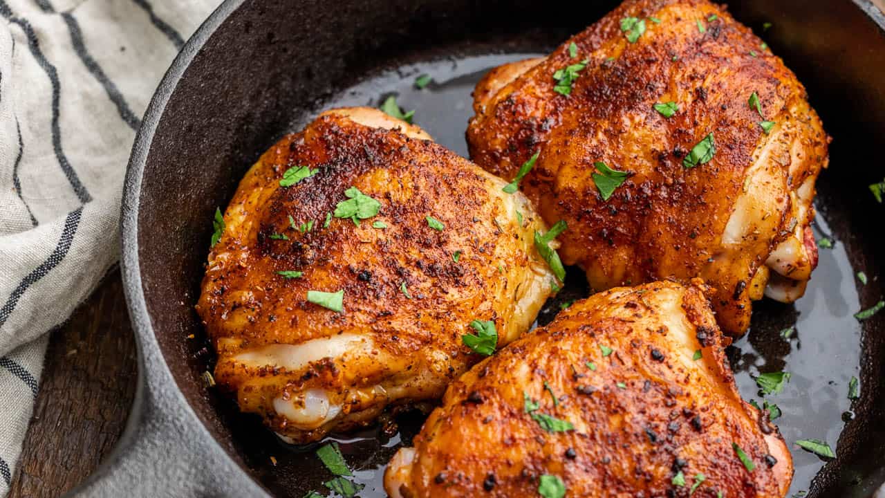 Simple Smoked Chicken Thighs