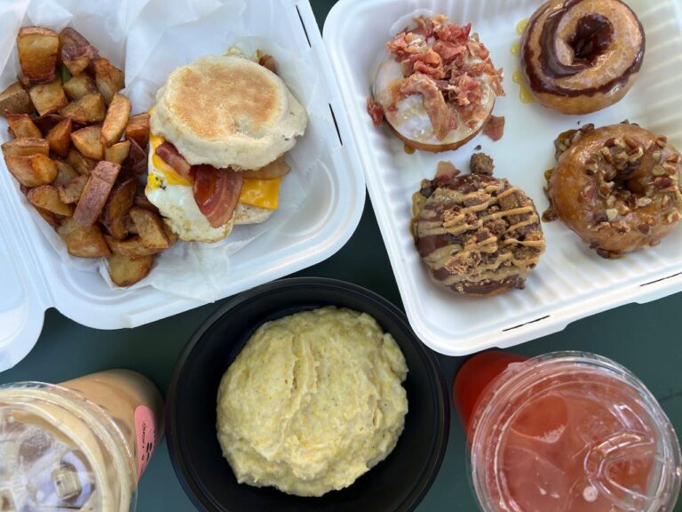 Get a Food Truck Breakfast at the Columbus Commons Every Wednesday Get a Food Truck Breakfast at the Columbus Commons Every Wednesday