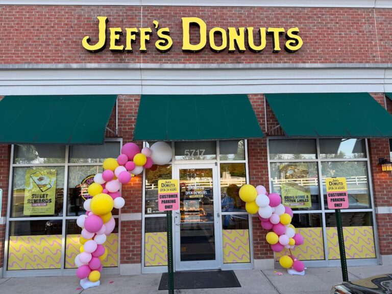 Friday Food Bites: Amara opens downtown, Jeff’s Donuts debuts, Fox in the Snow joins UA Friday Food Bites: Amara opens downtown, Jeff’s Donuts debuts, Fox in the Snow joins UA
