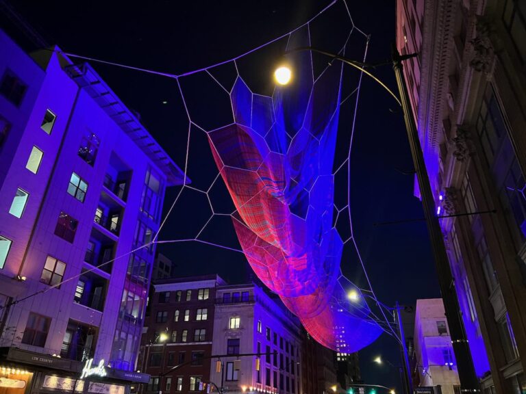 Where To Eat and What To Do on Gay Street in Downtown Columbus Where To Eat and What To Do on Gay Street in Downtown Columbus