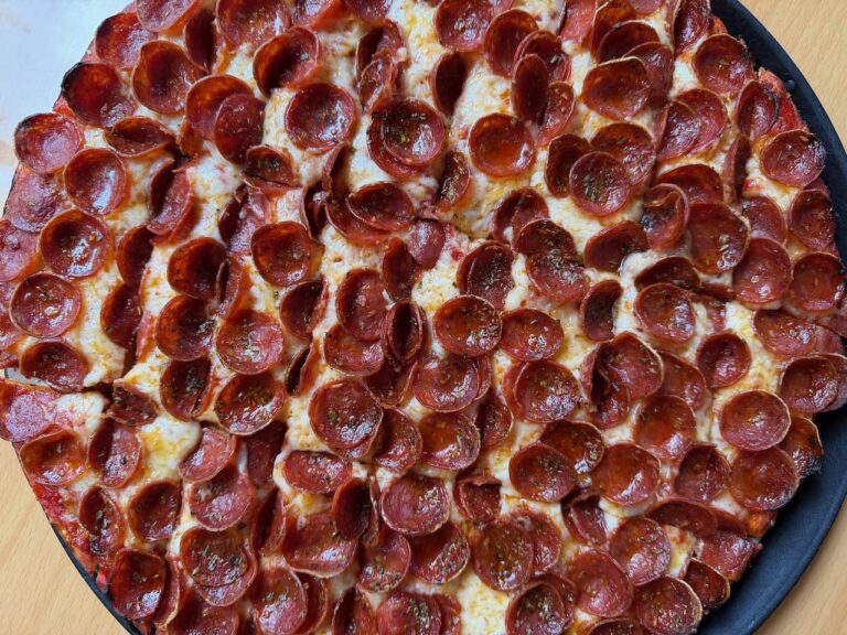 Massey’s Pizza is a Columbus Classic Massey's Pizza is a Columbus Classic