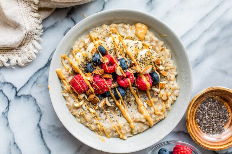 Oatmeal Recipes: 21 Healthy Breakfasts & Snacks Oatmeal Recipes: 21 Healthy Breakfasts & Snacks