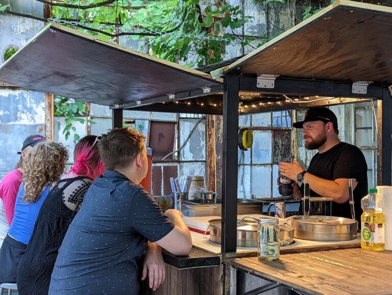 Friday Food Bites: Red Rabbit Ramen closes, Maani’s pops up, Dafuque Beer moves Friday Food Bites: Red Rabbit Ramen closes, Maani's pops up, Dafuque Beer moves